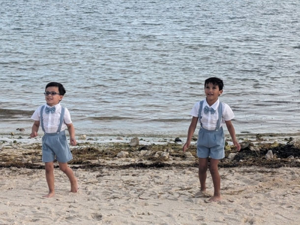 EVERYONE loves a beach wedding